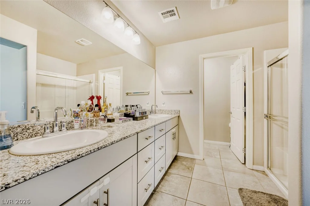 7236 Glimmer Point, North Las Vegas, NV 89084