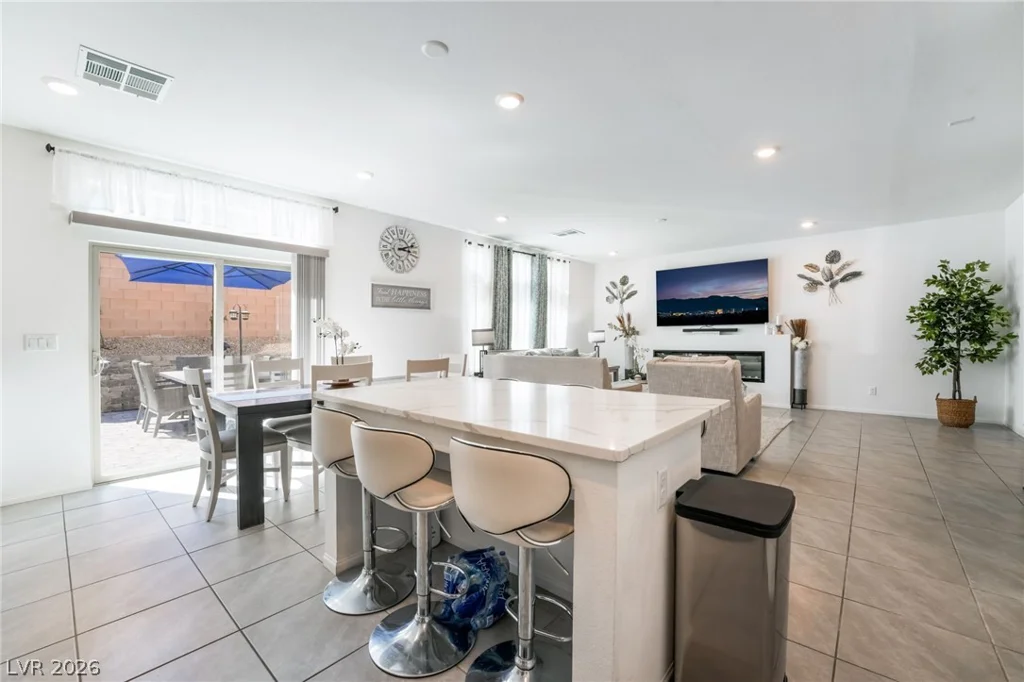 10395 Joaquin Fire, Las Vegas, NV 89141