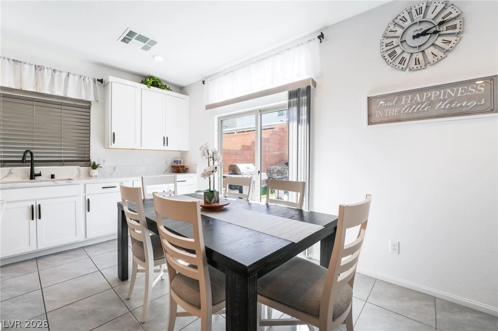 10395 Joaquin Fire, Las Vegas, NV 89141