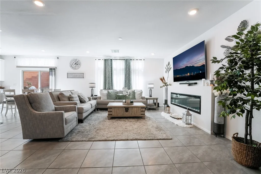 10395 Joaquin Fire, Las Vegas, NV 89141