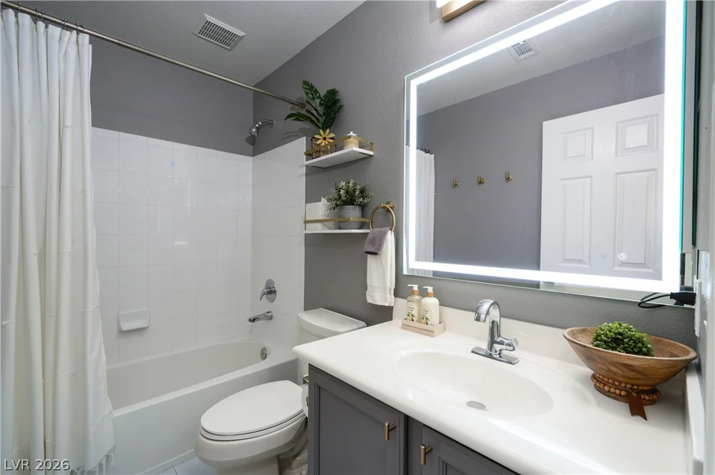 10228 Amber Hue, Las Vegas, NV 89144