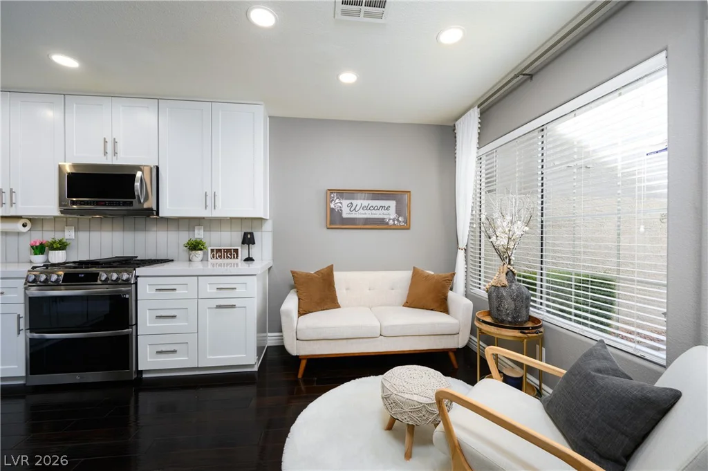 10228 Amber Hue, Las Vegas, NV 89144