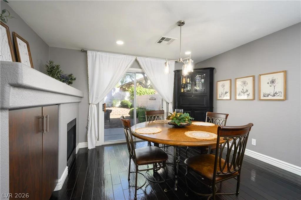 10228 Amber Hue, Las Vegas, NV 89144
