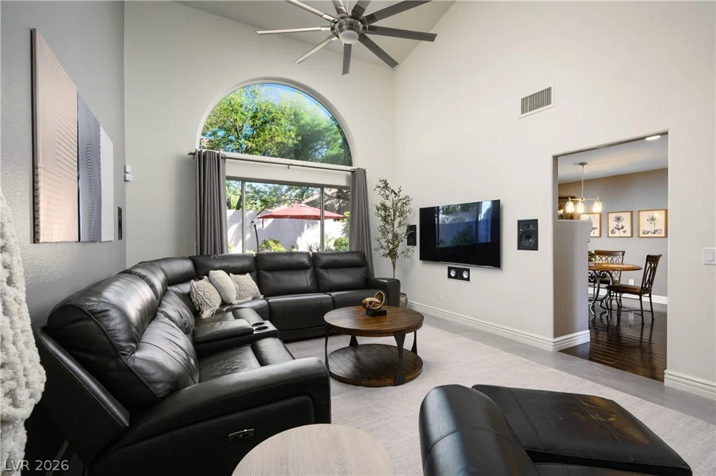 10228 Amber Hue, Las Vegas, NV 89144