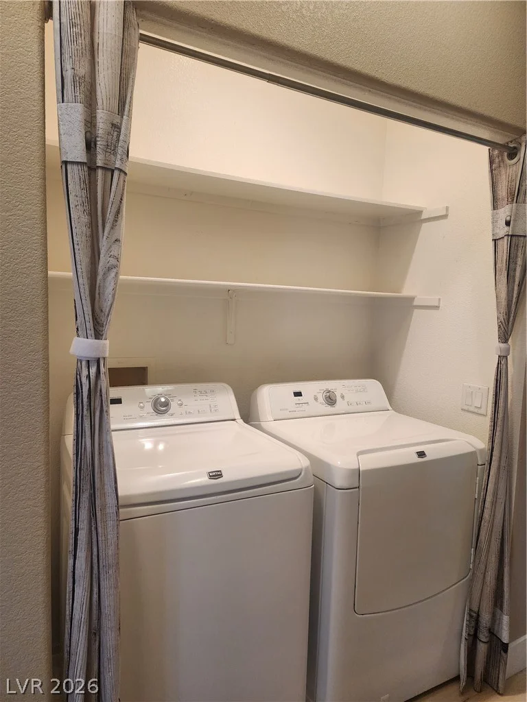 3812 Ormond Beach, Las Vegas, NV 89129