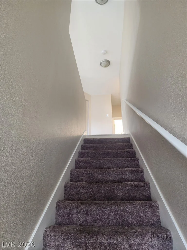 3812 Ormond Beach, Las Vegas, NV 89129