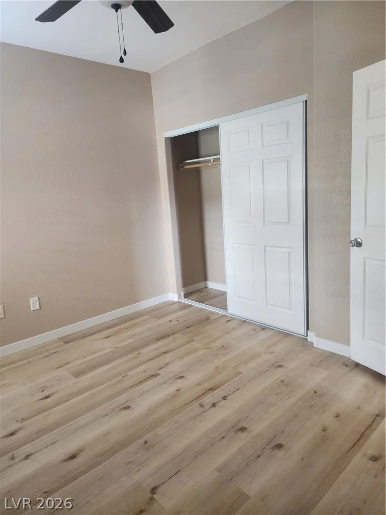 3812 Ormond Beach, Las Vegas, NV 89129