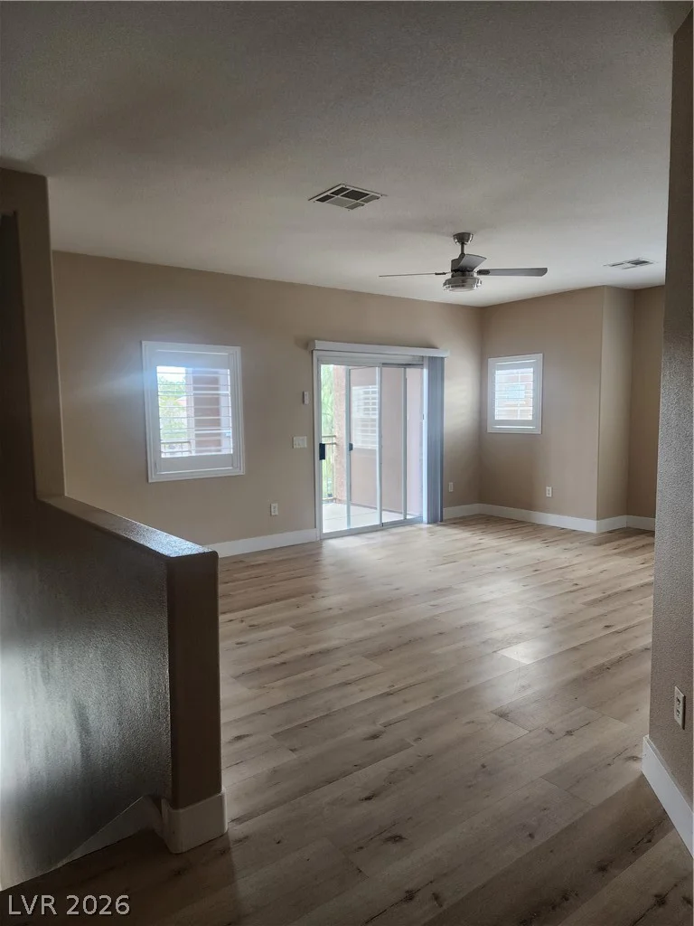 3812 Ormond Beach, Las Vegas, NV 89129