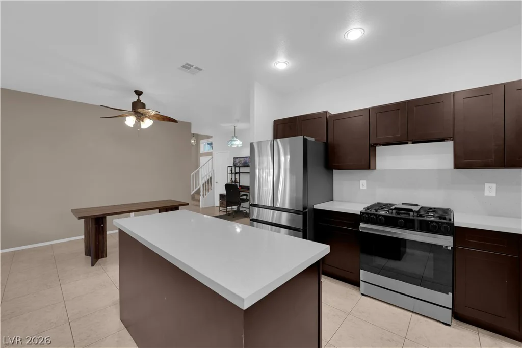2747 Canarsy, Henderson, NV 89052