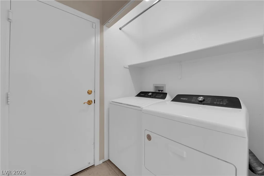 2747 Canarsy, Henderson, NV 89052