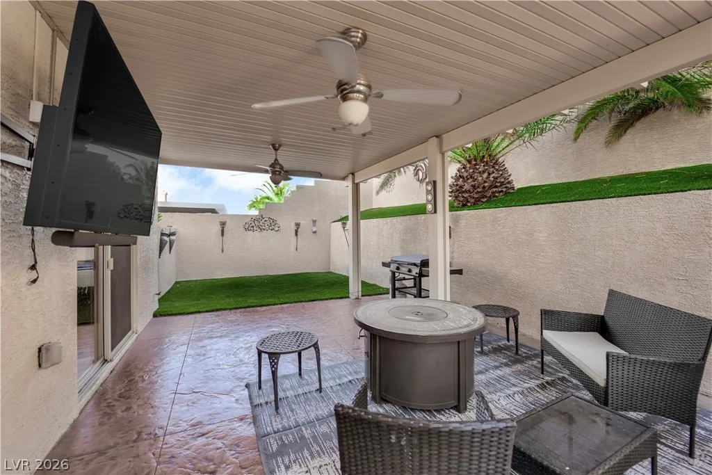 2747 Canarsy, Henderson, NV 89052