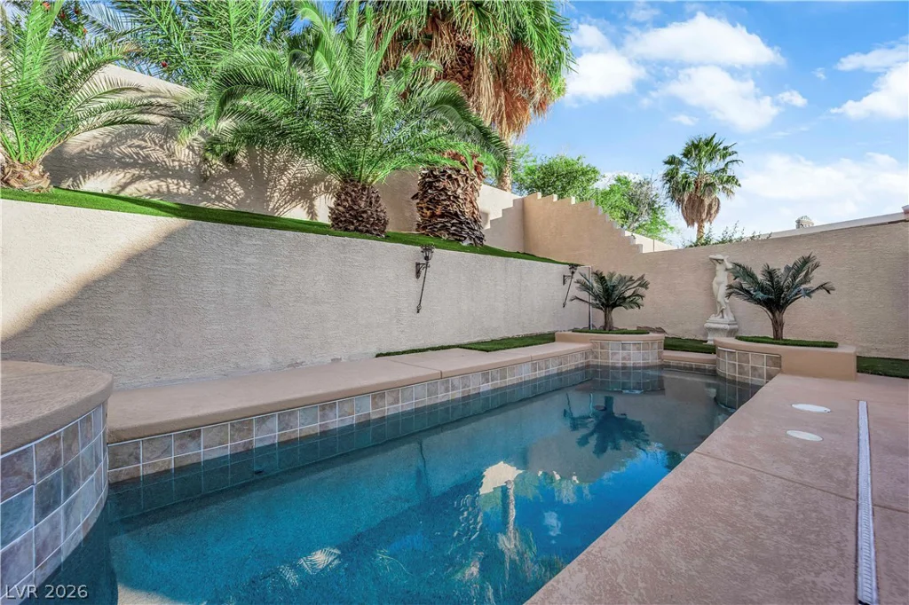 2747 Canarsy, Henderson, NV 89052