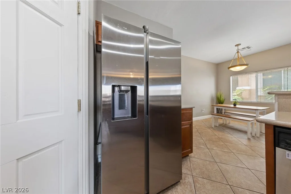 9068 Bushy Tail, Las Vegas, NV 89149