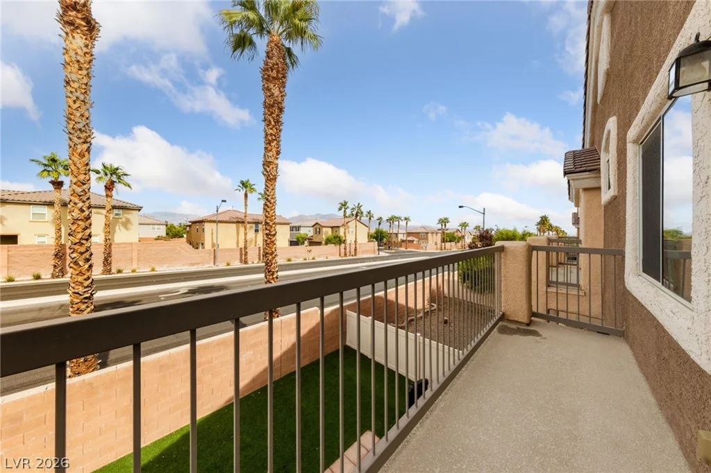 9068 Bushy Tail, Las Vegas, NV 89149