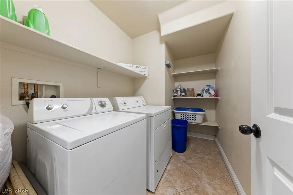9068 Bushy Tail, Las Vegas, NV 89149