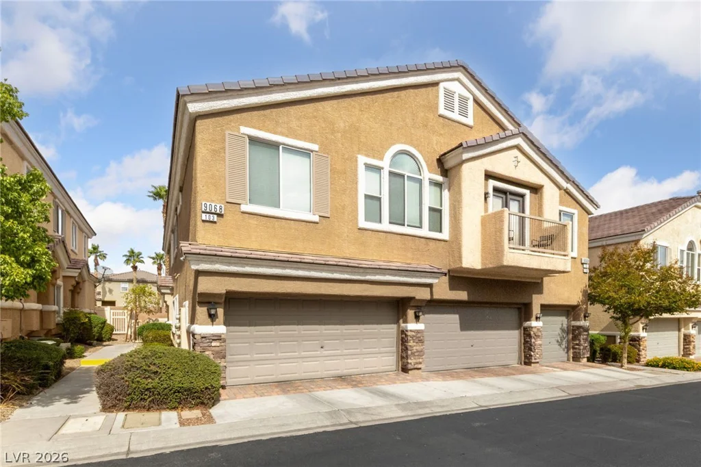 9068 Bushy Tail, Las Vegas, NV 89149