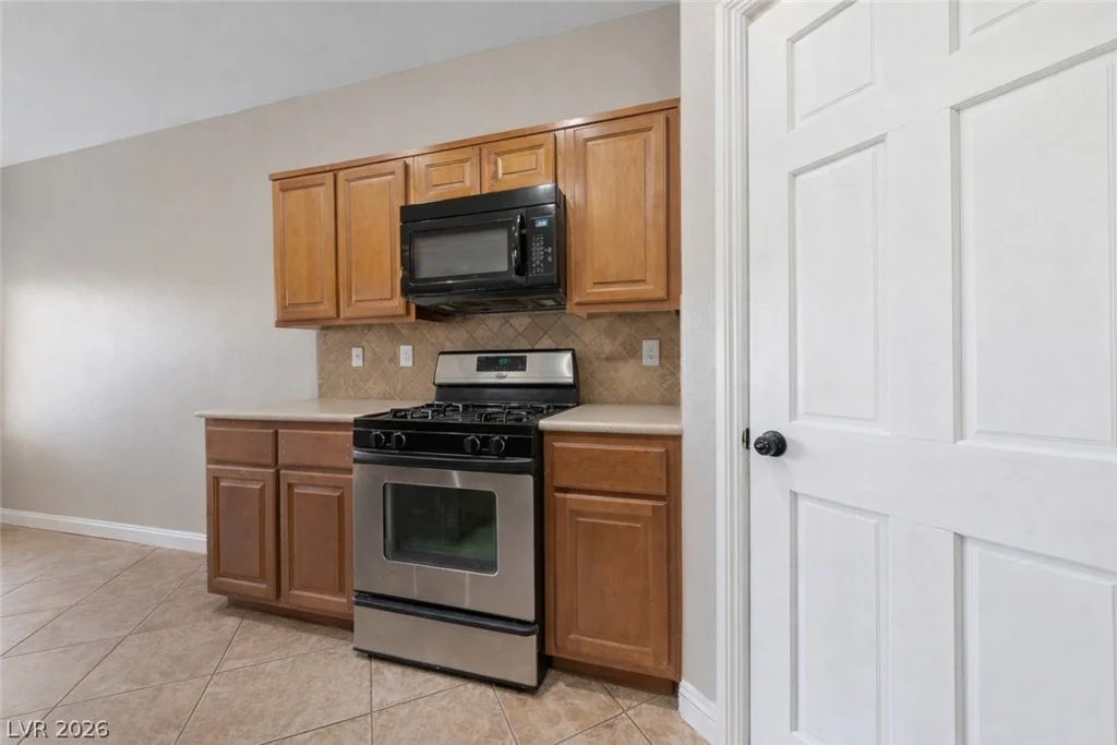9068 Bushy Tail, Las Vegas, NV 89149