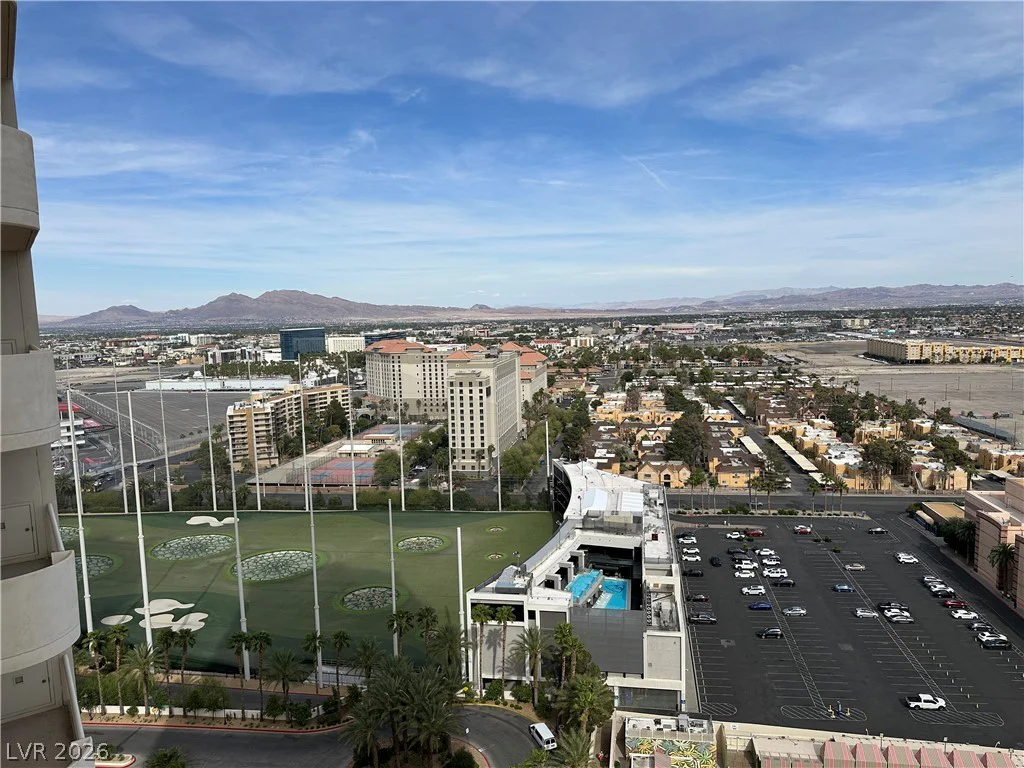 145 Harmon, Las Vegas, NV 89109