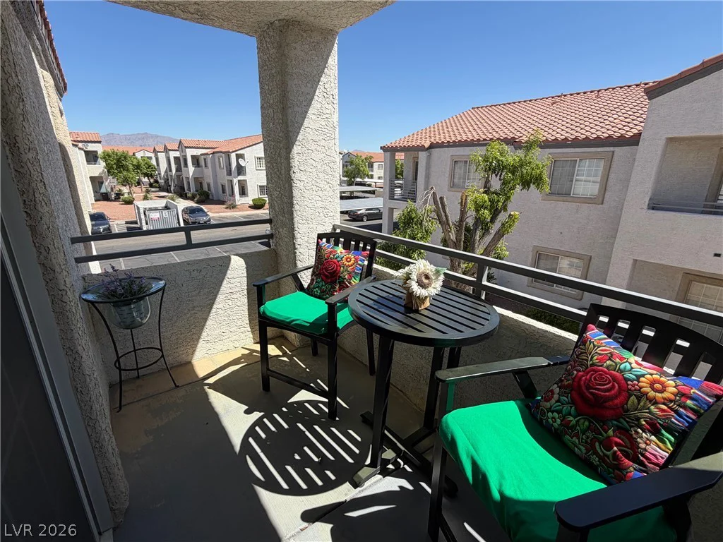 3318 Decatur, Las Vegas, NV 89130