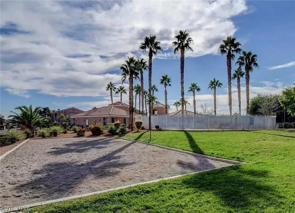 3318 Decatur, Las Vegas, NV 89130