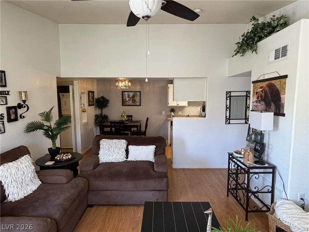 3318 Decatur, Las Vegas, NV 89130