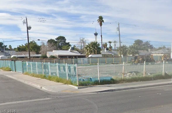 1620 Fremont, Las Vegas, NV 89101