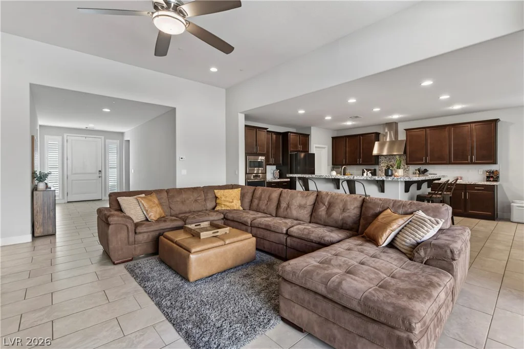 8455 Skye Walk, Las Vegas, NV 89166