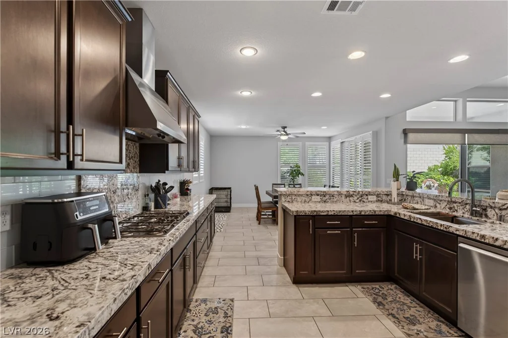 8455 Skye Walk, Las Vegas, NV 89166