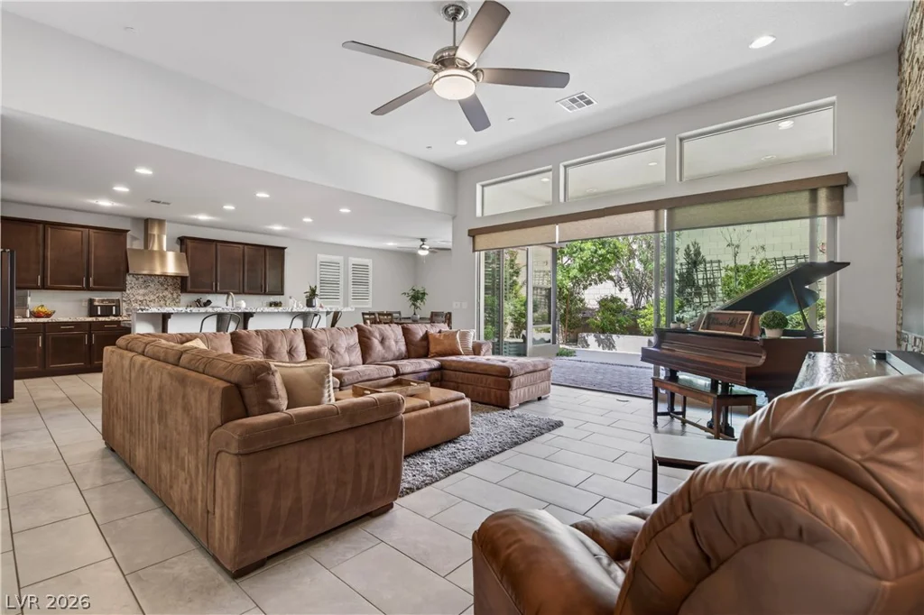 8455 Skye Walk, Las Vegas, NV 89166