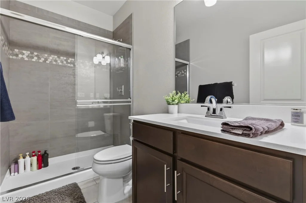 8455 Skye Walk, Las Vegas, NV 89166