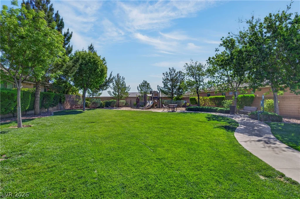 8455 Skye Walk, Las Vegas, NV 89166