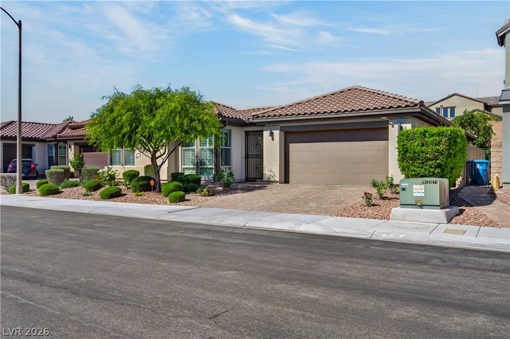 8455 Skye Walk, Las Vegas, NV 89166