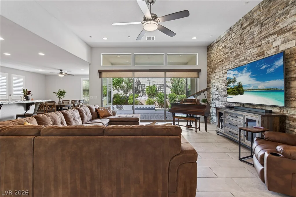 8455 Skye Walk, Las Vegas, NV 89166