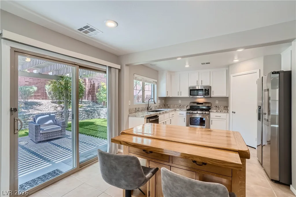 5407 Bristol Bend, Las Vegas, NV 89135
