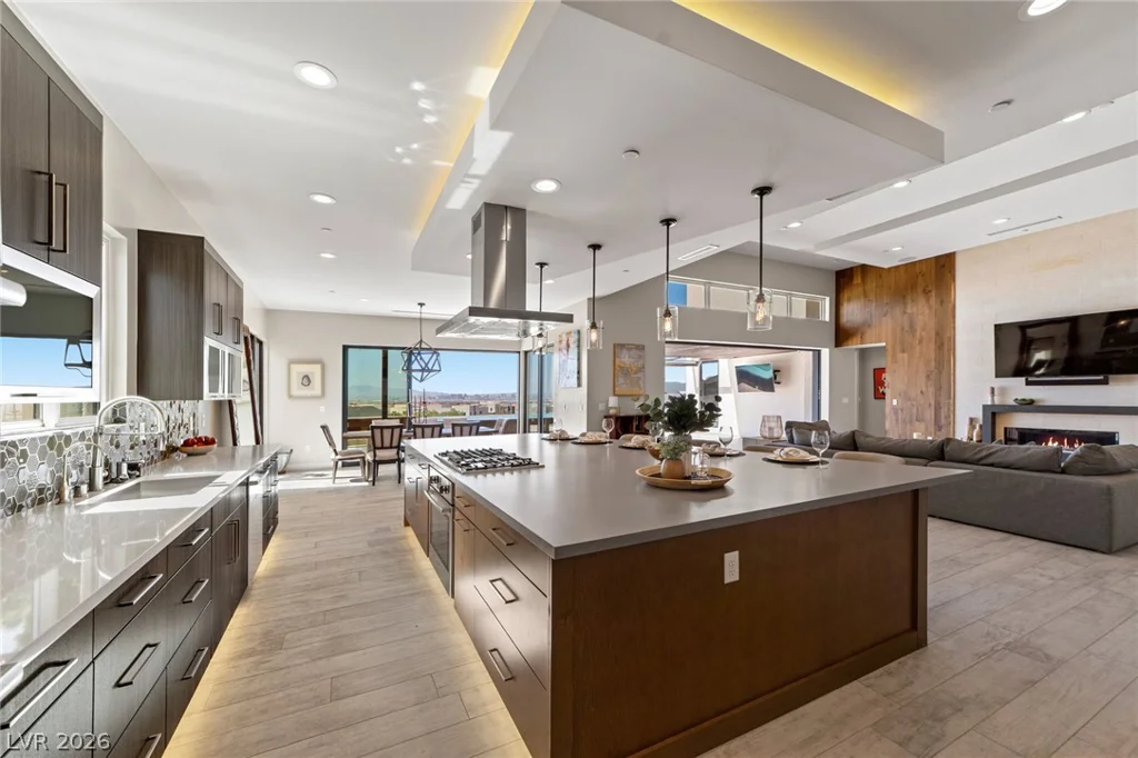 2196 Overlook Canyon, Henderson, NV 89052