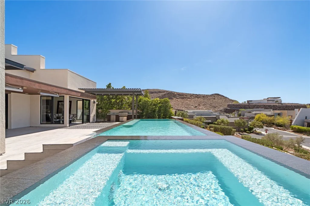 2196 Overlook Canyon, Henderson, NV 89052