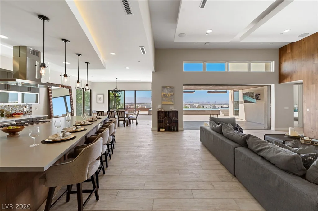 2196 Overlook Canyon, Henderson, NV 89052