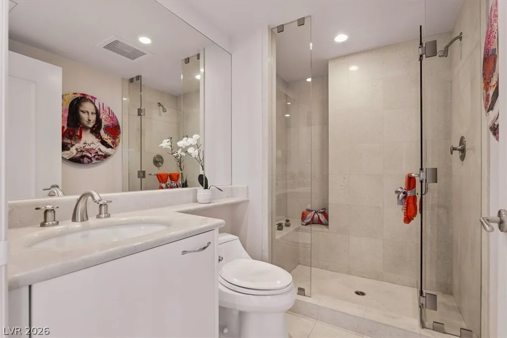 2777 Paradise, Las Vegas, NV 89109