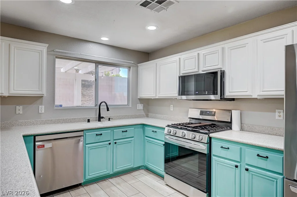 197 Kings Canyon, Henderson, NV 89012