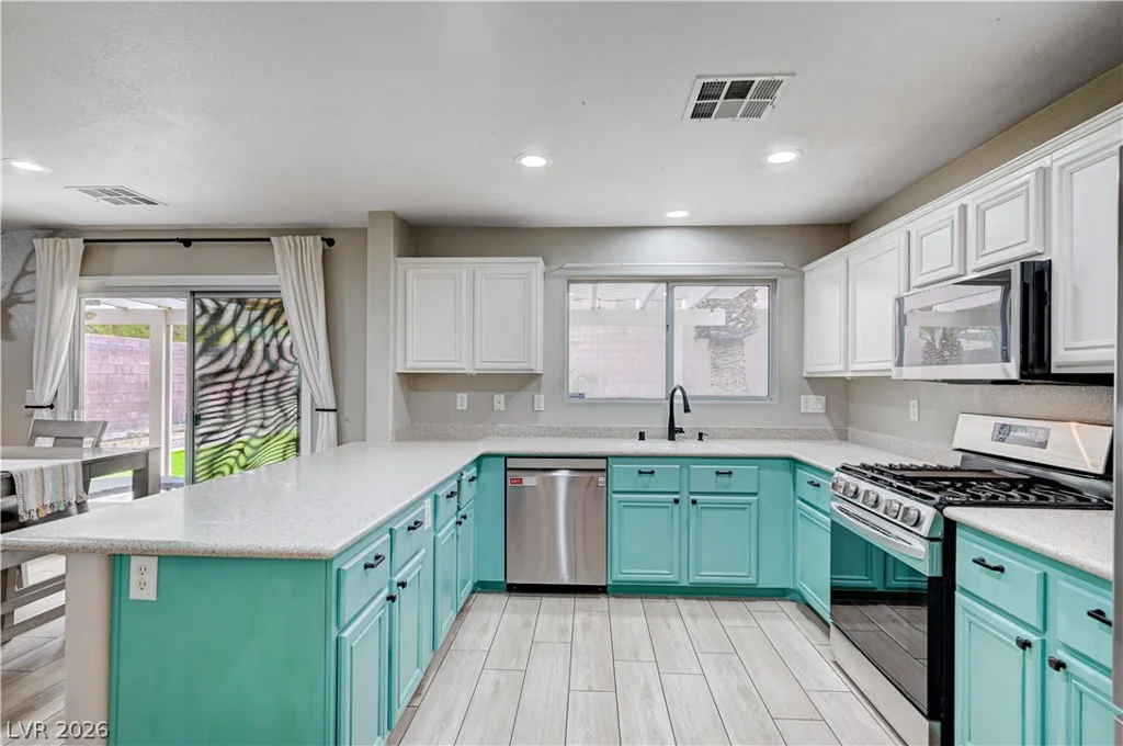 197 Kings Canyon, Henderson, NV 89012