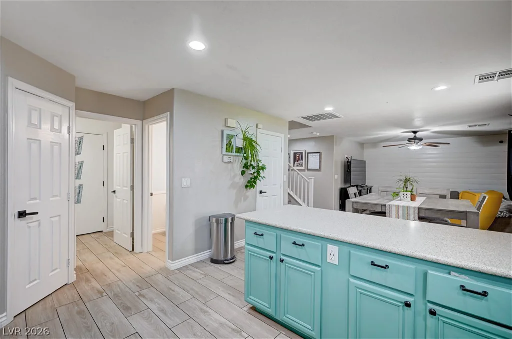 197 Kings Canyon, Henderson, NV 89012