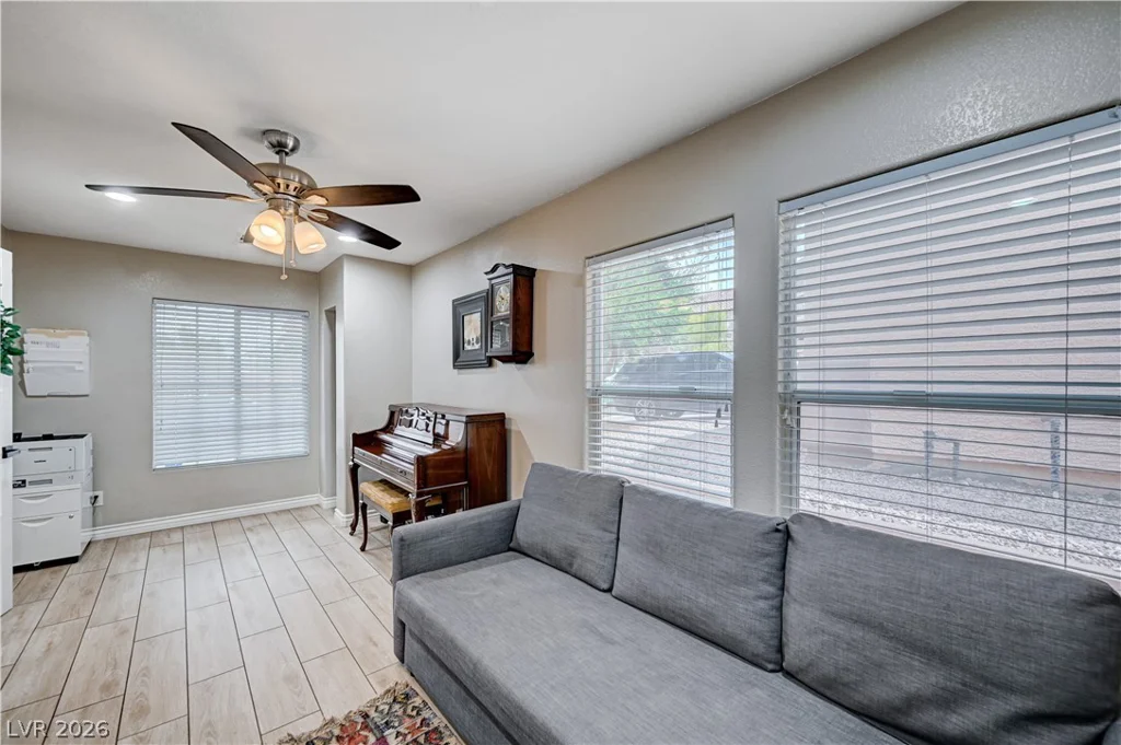 197 Kings Canyon, Henderson, NV 89012