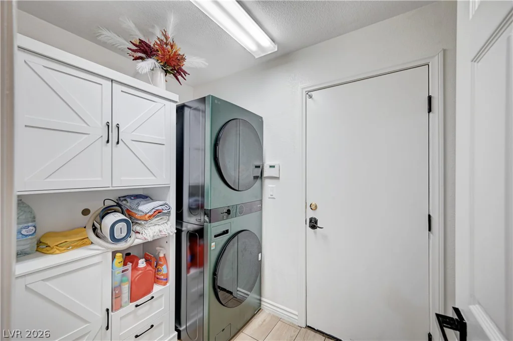 197 Kings Canyon, Henderson, NV 89012