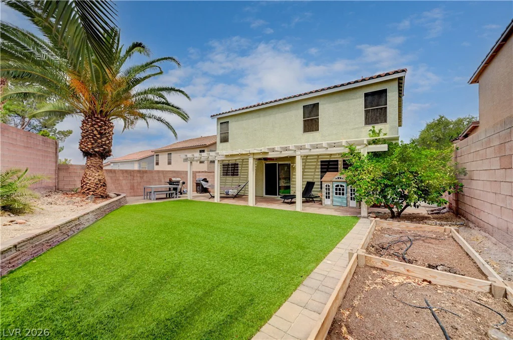 197 Kings Canyon, Henderson, NV 89012