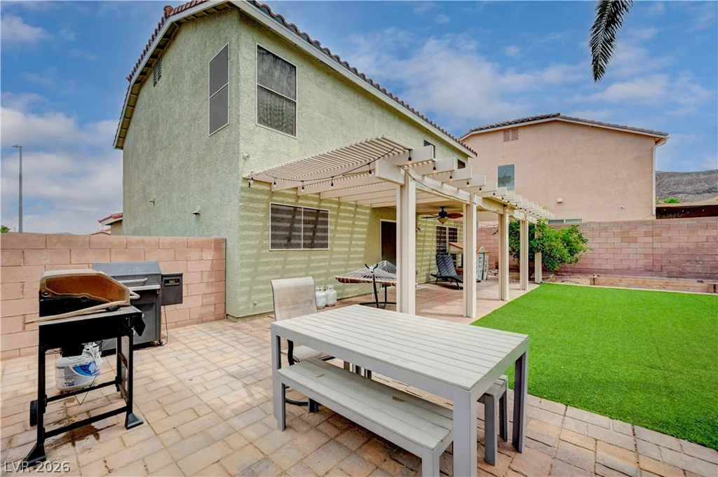 197 Kings Canyon, Henderson, NV 89012