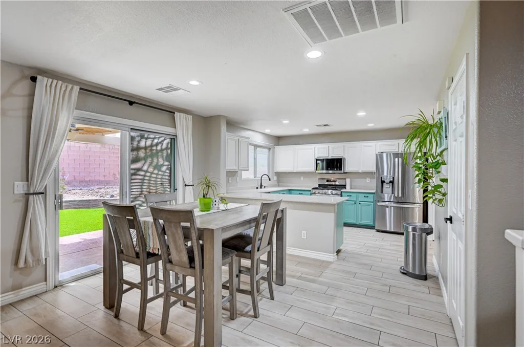197 Kings Canyon, Henderson, NV 89012