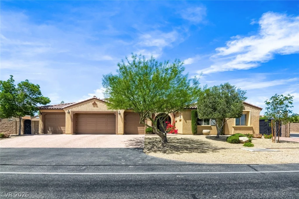 8935 Gagnier, Las Vegas, NV 89113