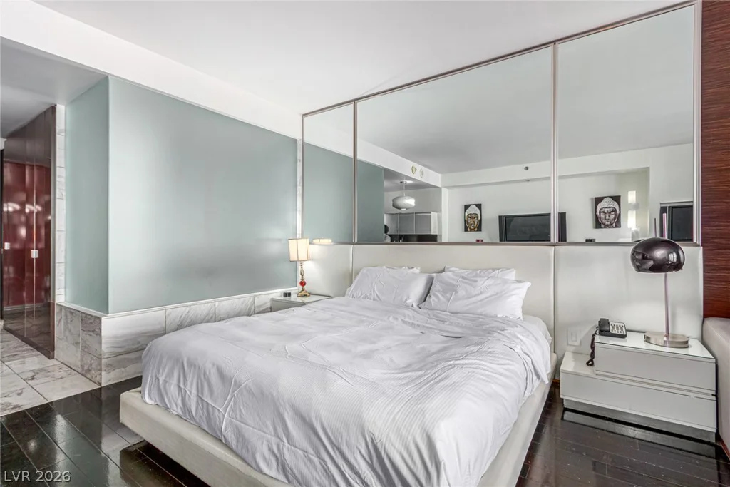 4381 Flamingo, Las Vegas, NV 89103