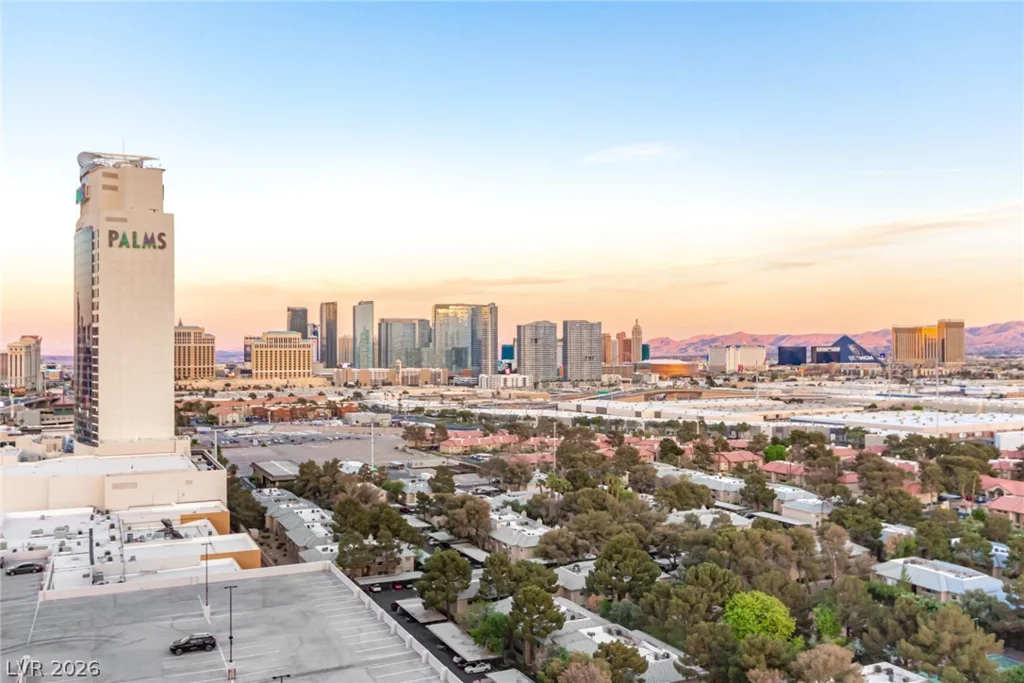 4381 Flamingo, Las Vegas, NV 89103