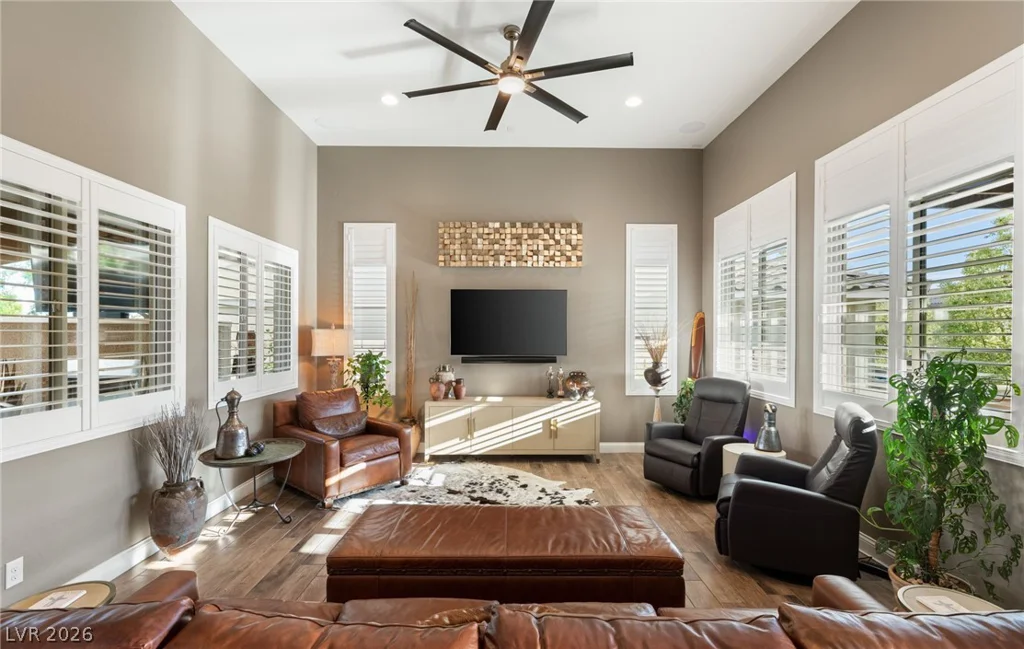370 Capistrano Vistas, Las Vegas, NV 89138
